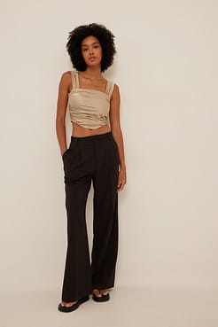 Gathered Front Satin Cropped Top Outfit
