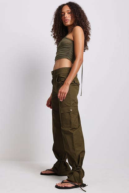 Khaki Pantalon cargo avec bretelles