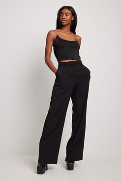 Scoop Neck Rhinestone Singlet Outfit