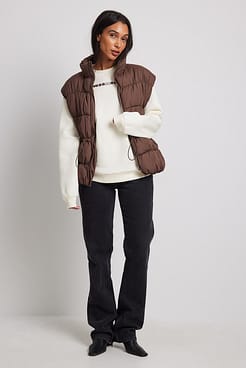 Drawstring Waist Puffer Vest Outfit