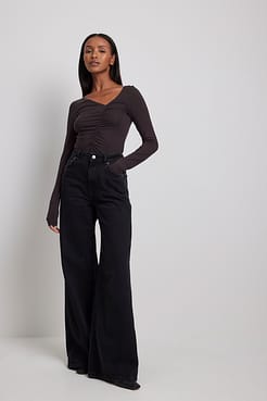 Asymmetric Neckline Seam Detail Top Outfit.