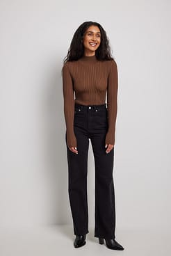 Two Color Rib Knitted Turtle Neck Top Outfit