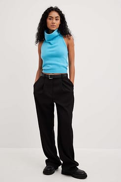 Fine Knitted Halterneck Top Outfit