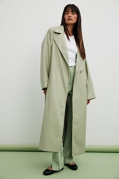 Oversized PU Trench Coat Outfit