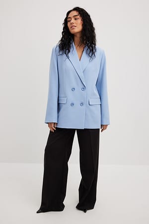 Oversized Blazer Outfit.