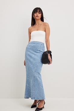 Denim Printed Maxi Skirt Outfit