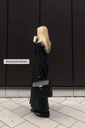 Black Pinstripe Manteau épais en tweed