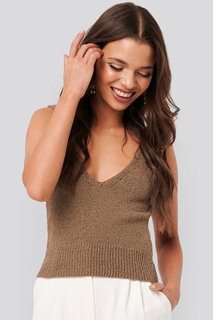 Brown Tina Maria x NA-KD Cropped Knitted Singlet