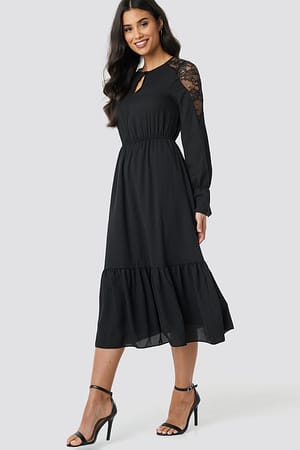 Black Lace Detailed Midi Dress