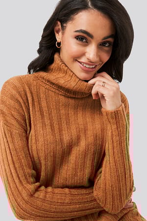 Tobacco Trendyol Pull en tricot à col roulé côtelé